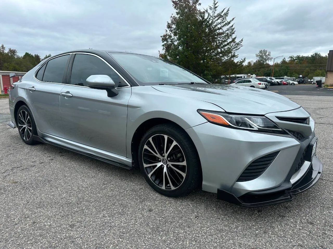 toyota camry 2018 4T1B11HK6JU581690 image toyota camry 2018 4T1B11HK6JU581690 image
