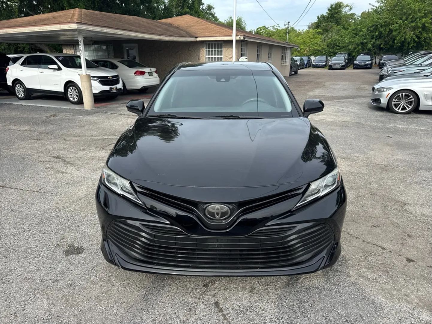 toyota camry 2018 4T1B11HK9JU059815 image toyota camry 2018 4T1B11HK9JU059815 image