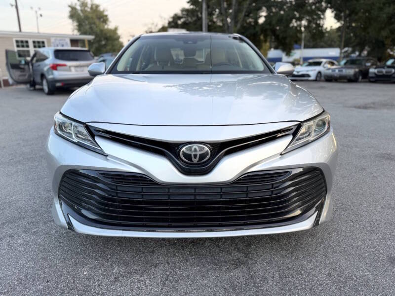 toyota camry 2018 4T1B11HKXJU029836 image toyota camry 2018 4T1B11HKXJU029836 image