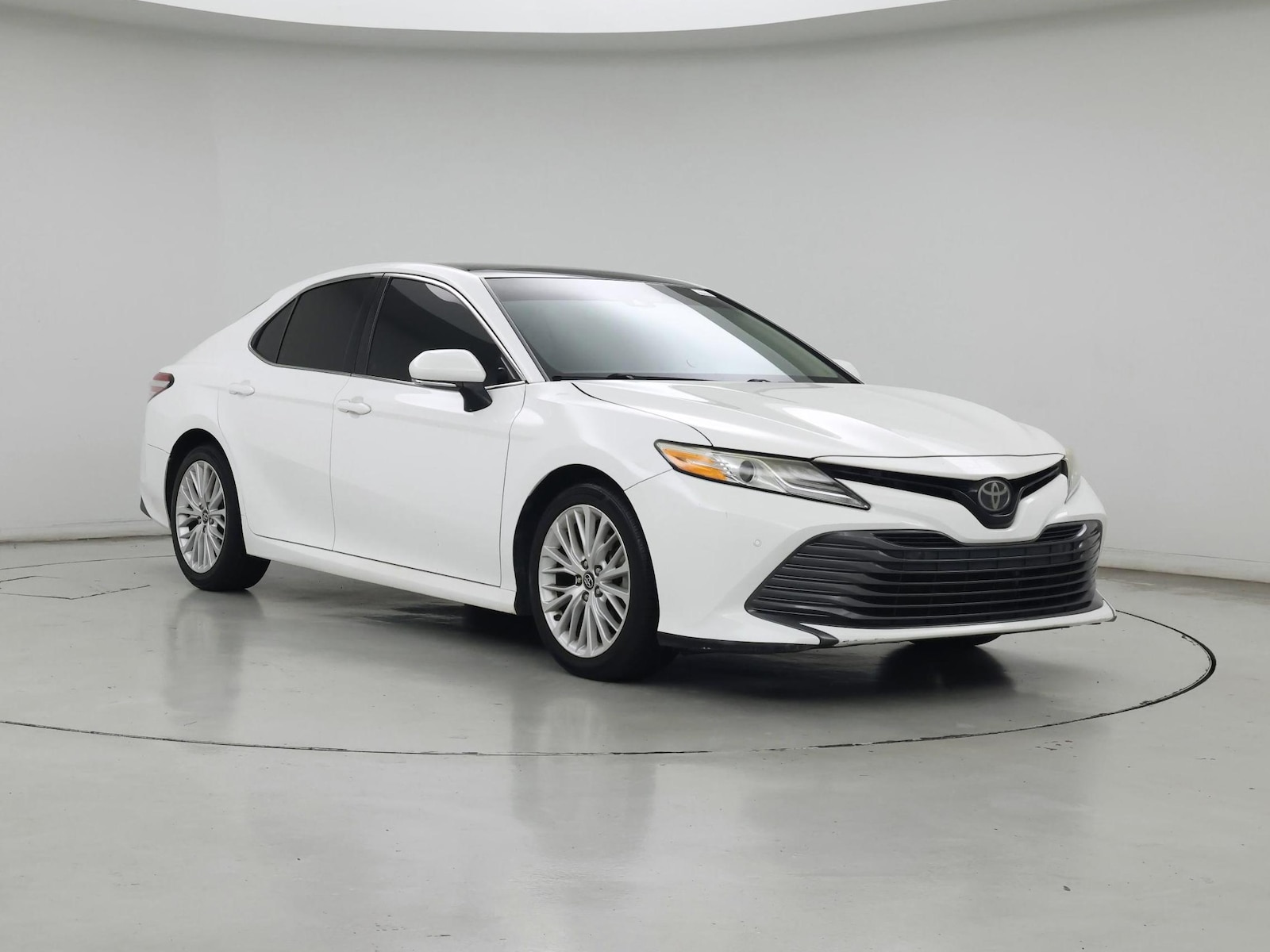 toyota camry 2018 4T1B11HK1JU031233 image toyota camry 2018 4T1B11HK1JU031233 image
