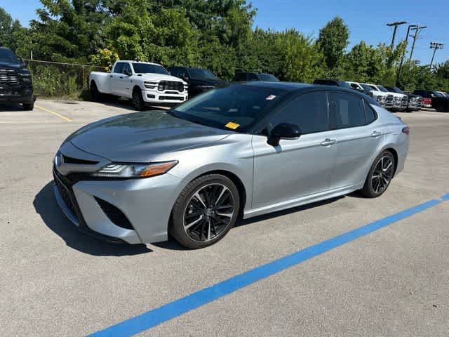 toyota camry 2018 4T1B61HK1JU133844 image toyota camry 2018 4T1B61HK1JU133844 image