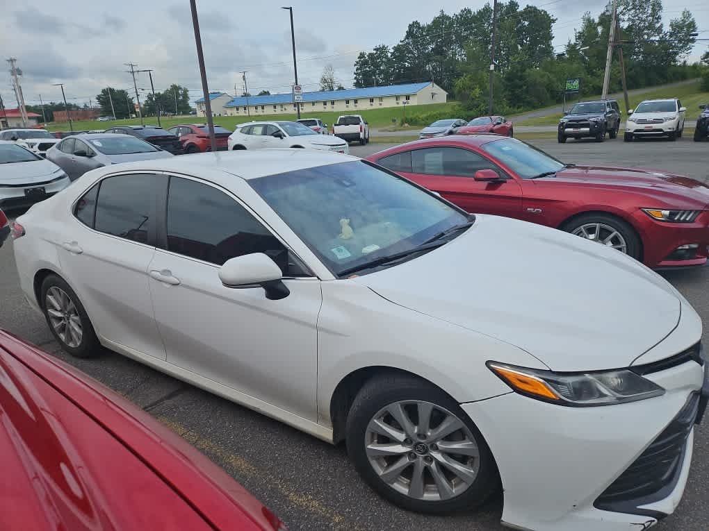 toyota camry 2018 4T1B11HK7JU088049 image toyota camry 2018 4T1B11HK7JU088049 image