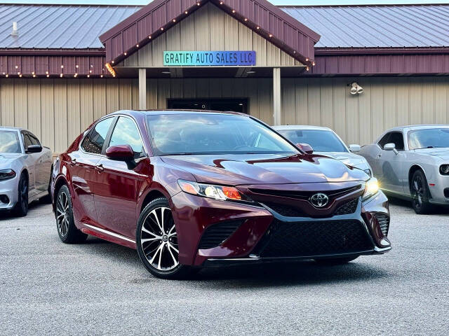 toyota camry 2018 4T1B11HK7JU627804 image toyota camry 2018 4T1B11HK7JU627804 image