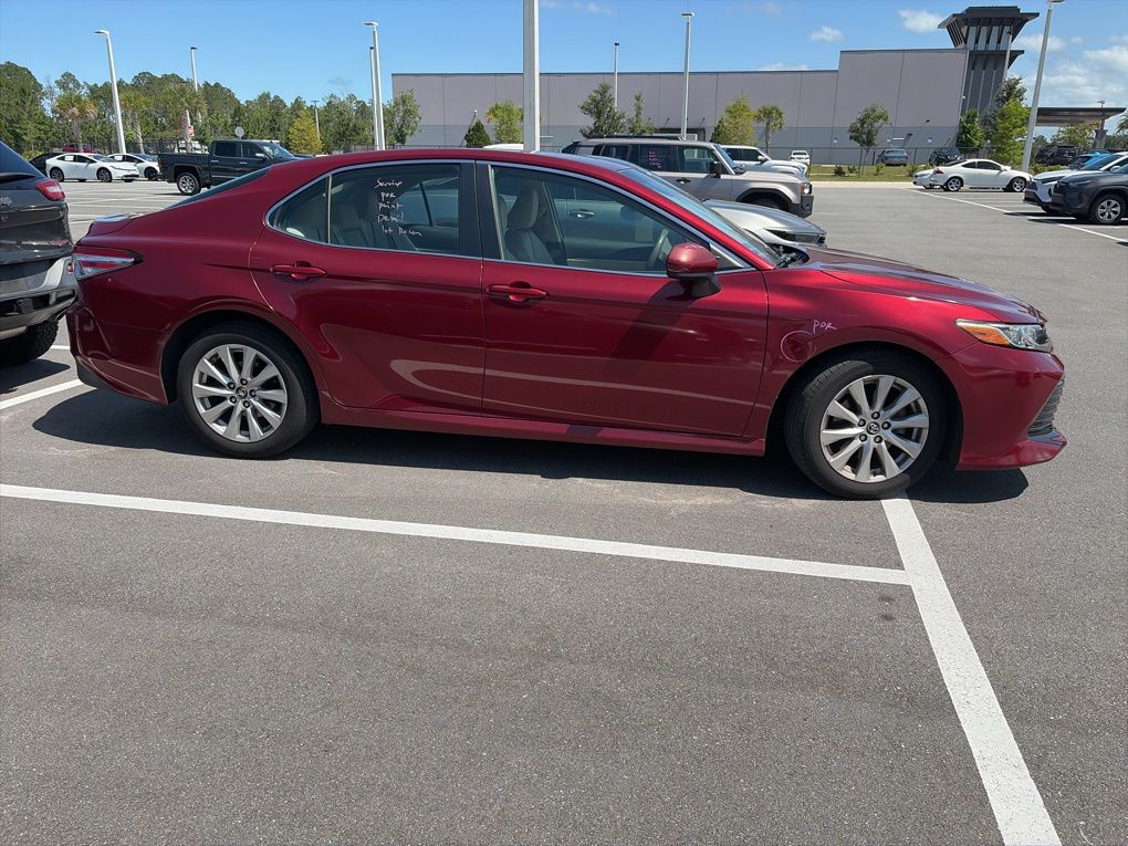 toyota camry 2018 4T1B11HK7JU528027 image toyota camry 2018 4T1B11HK7JU528027 image