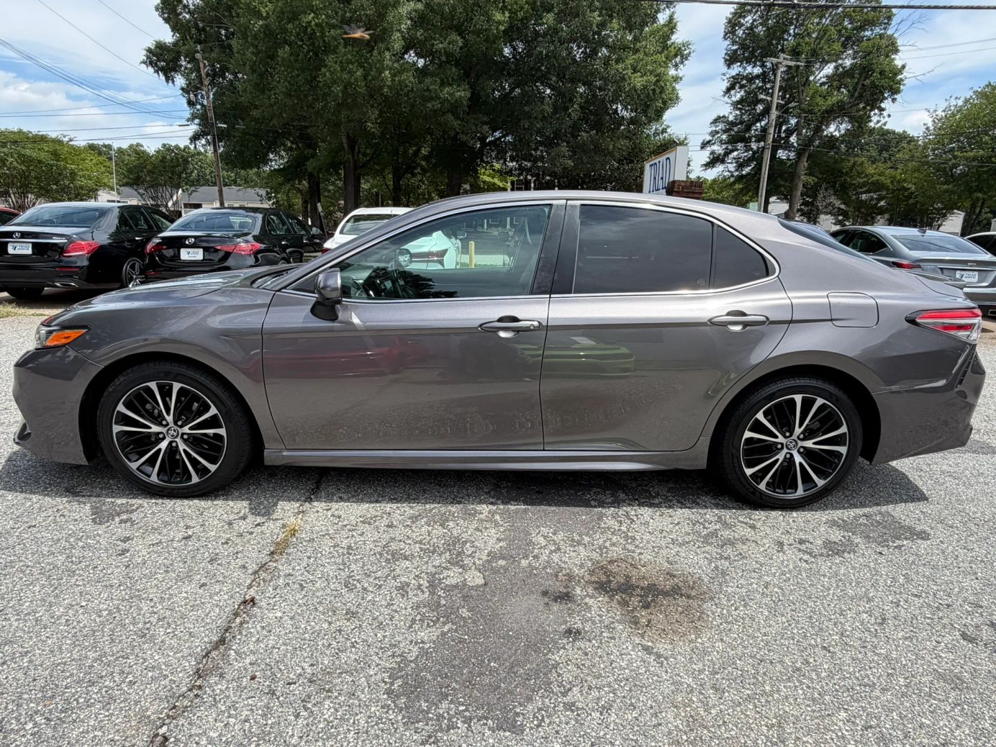 toyota camry 2018 4T1B11HK8JU613183 image toyota camry 2018 4T1B11HK8JU613183 image