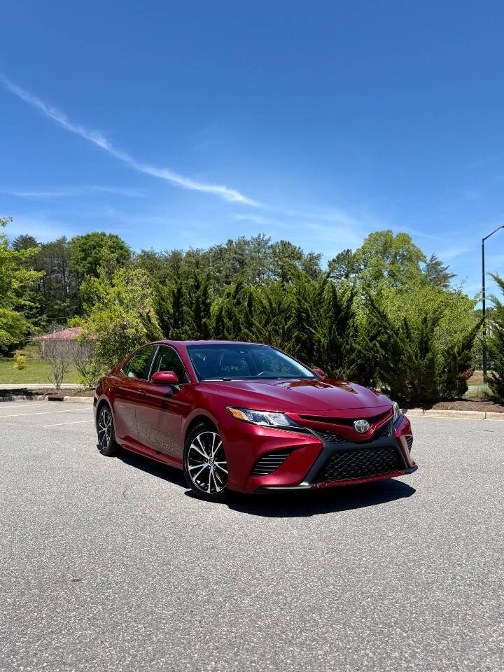 toyota camry 2018 4T1B11HK3JU624687 image toyota camry 2018 4T1B11HK3JU624687 image