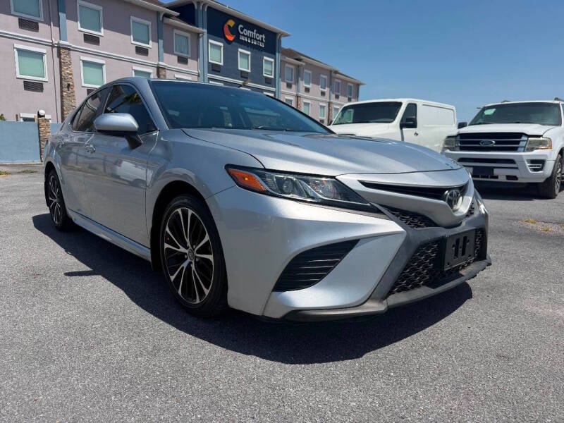 toyota camry 2018 4T1B11HK2JU562103 image toyota camry 2018 4T1B11HK2JU562103 image