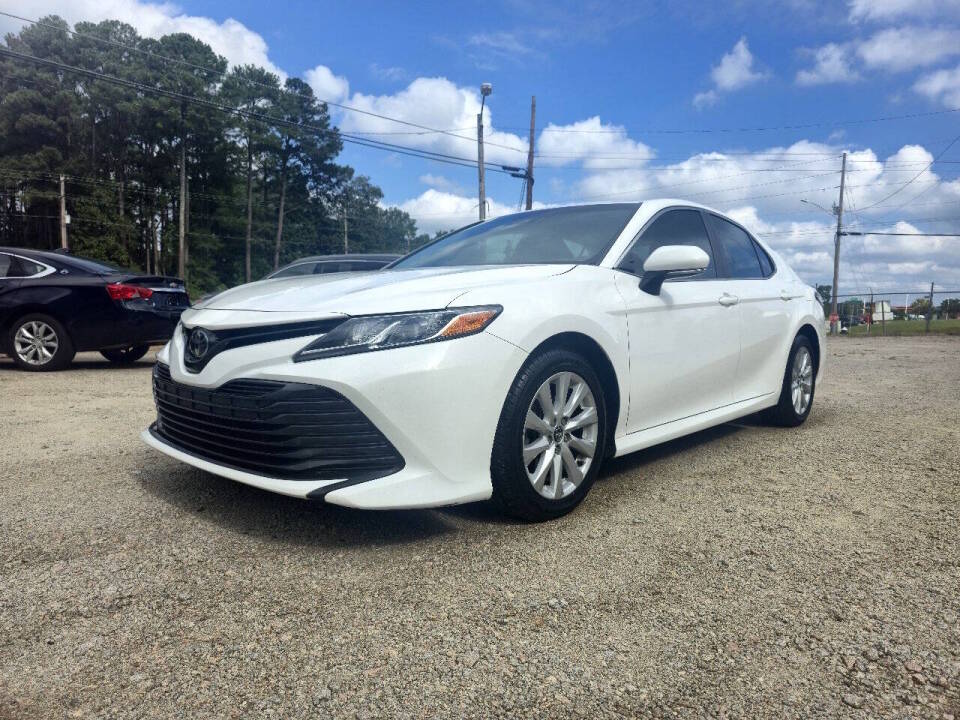 toyota camry 2018 4T1B11HK6JU153215 image toyota camry 2018 4T1B11HK6JU153215 image