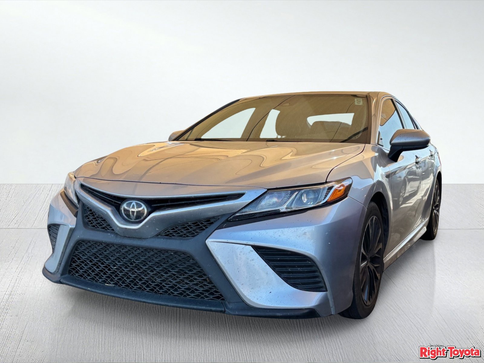 toyota camry 2018 4T1B11HK1JU612439 image toyota camry 2018 4T1B11HK1JU612439 image