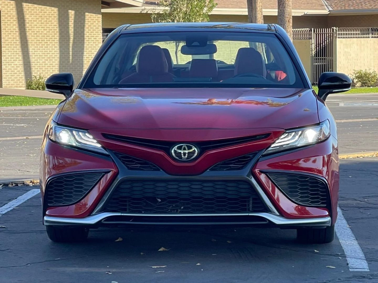 toyota camry 2018 4T1B61HK7JU517384 image toyota camry 2018 4T1B61HK7JU517384 image