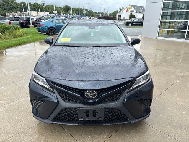 toyota camry 2018 4T1B11HK0JU555389 image toyota camry 2018 4T1B11HK0JU555389 image