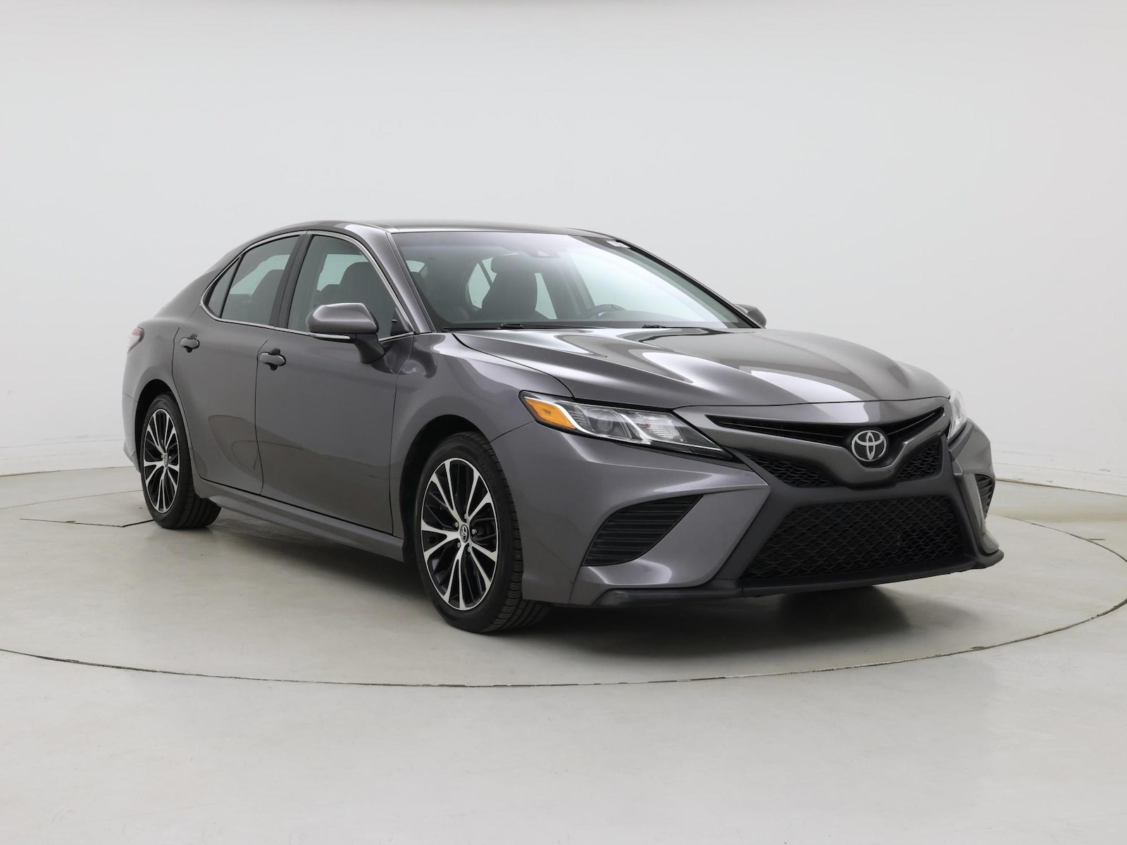toyota camry 2018 4T1B11HK4JU010568 image toyota camry 2018 4T1B11HK4JU010568 image