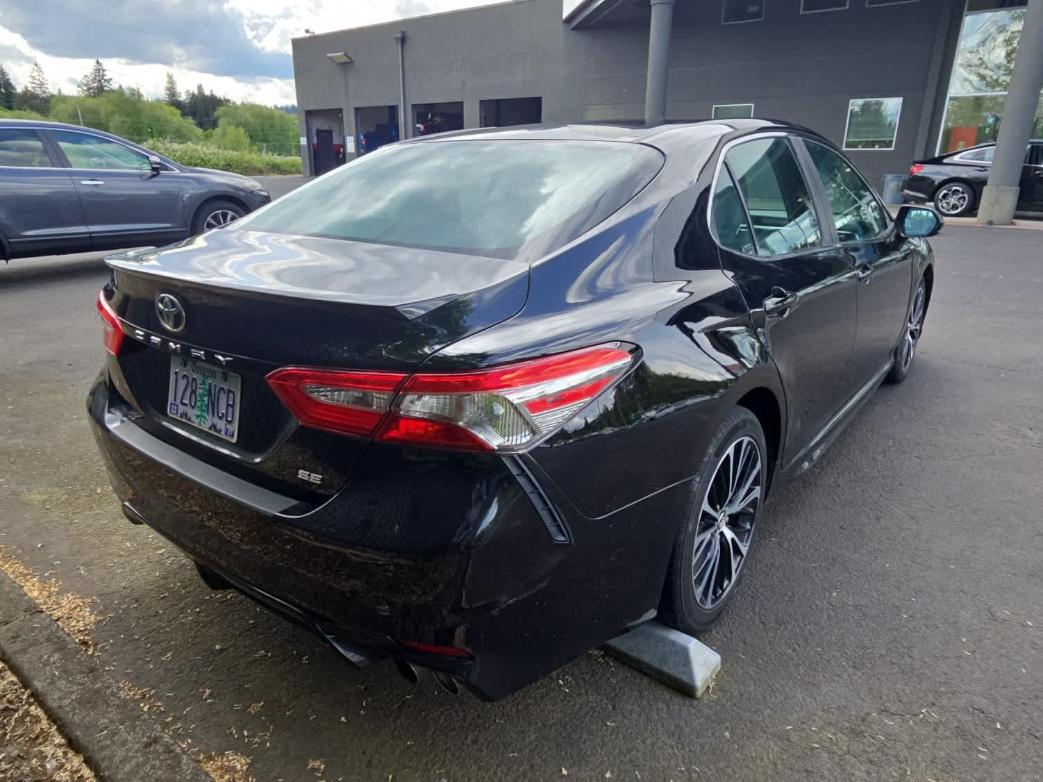 toyota camry 2018 4T1B11HK0JU608785 image toyota camry 2018 4T1B11HK0JU608785 image