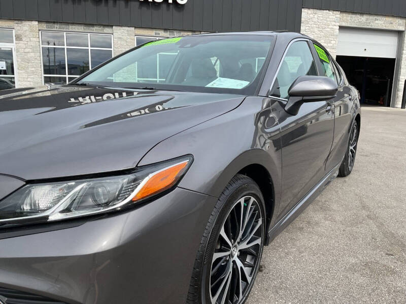 toyota camry 2018 4T1B11HK5JU627493 image toyota camry 2018 4T1B11HK5JU627493 image