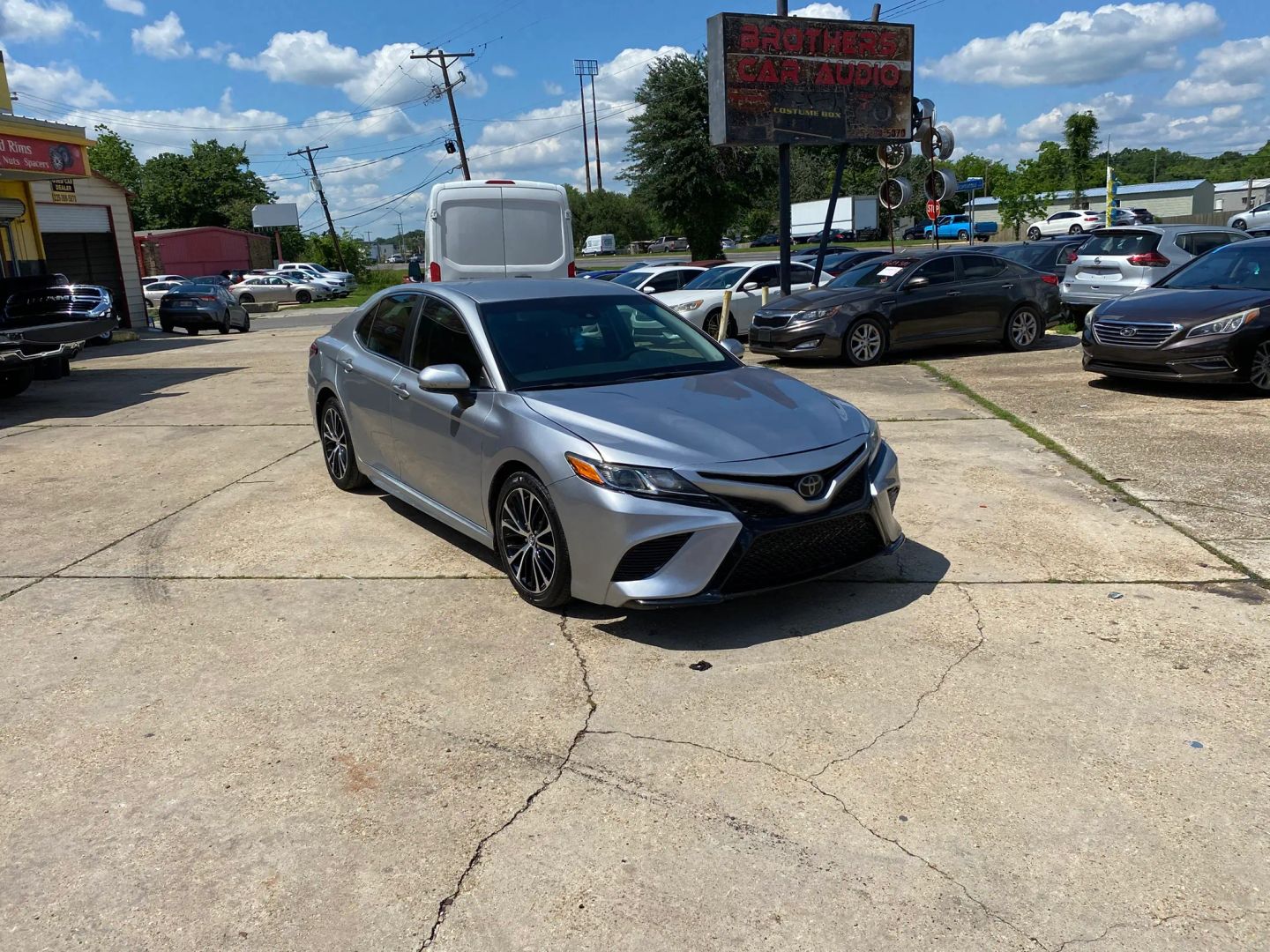 toyota camry 2018 4T1B11HK3JU584434 image toyota camry 2018 4T1B11HK3JU584434 image
