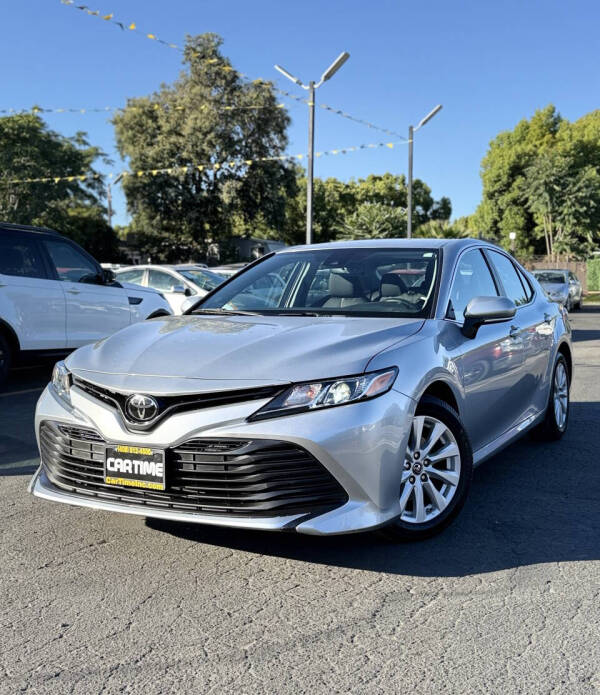 toyota camry 2018 4T1B11HK0JU607684 image toyota camry 2018 4T1B11HK0JU607684 image
