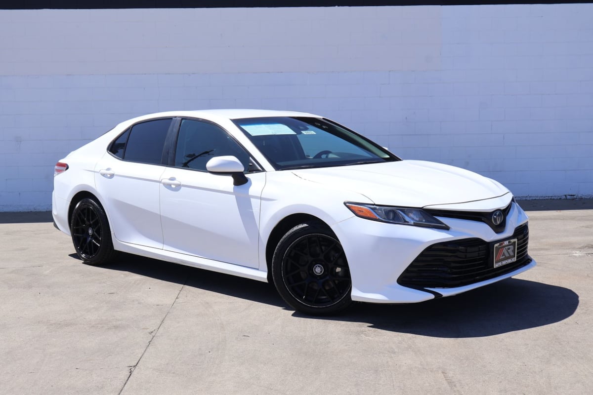 toyota camry 2018 4T1B31HK7JU500156 image toyota camry 2018 4T1B31HK7JU500156 image