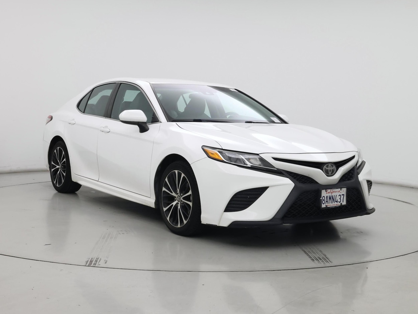 toyota camry 2018 4T1B11HK6JU023967 image toyota camry 2018 4T1B11HK6JU023967 image