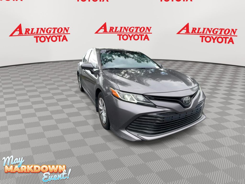 toyota camry 2018 4T1B11HK7JU053611 image toyota camry 2018 4T1B11HK7JU053611 image