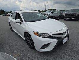 toyota camry 2018 4T1B11HK3JU646978 image toyota camry 2018 4T1B11HK3JU646978 image