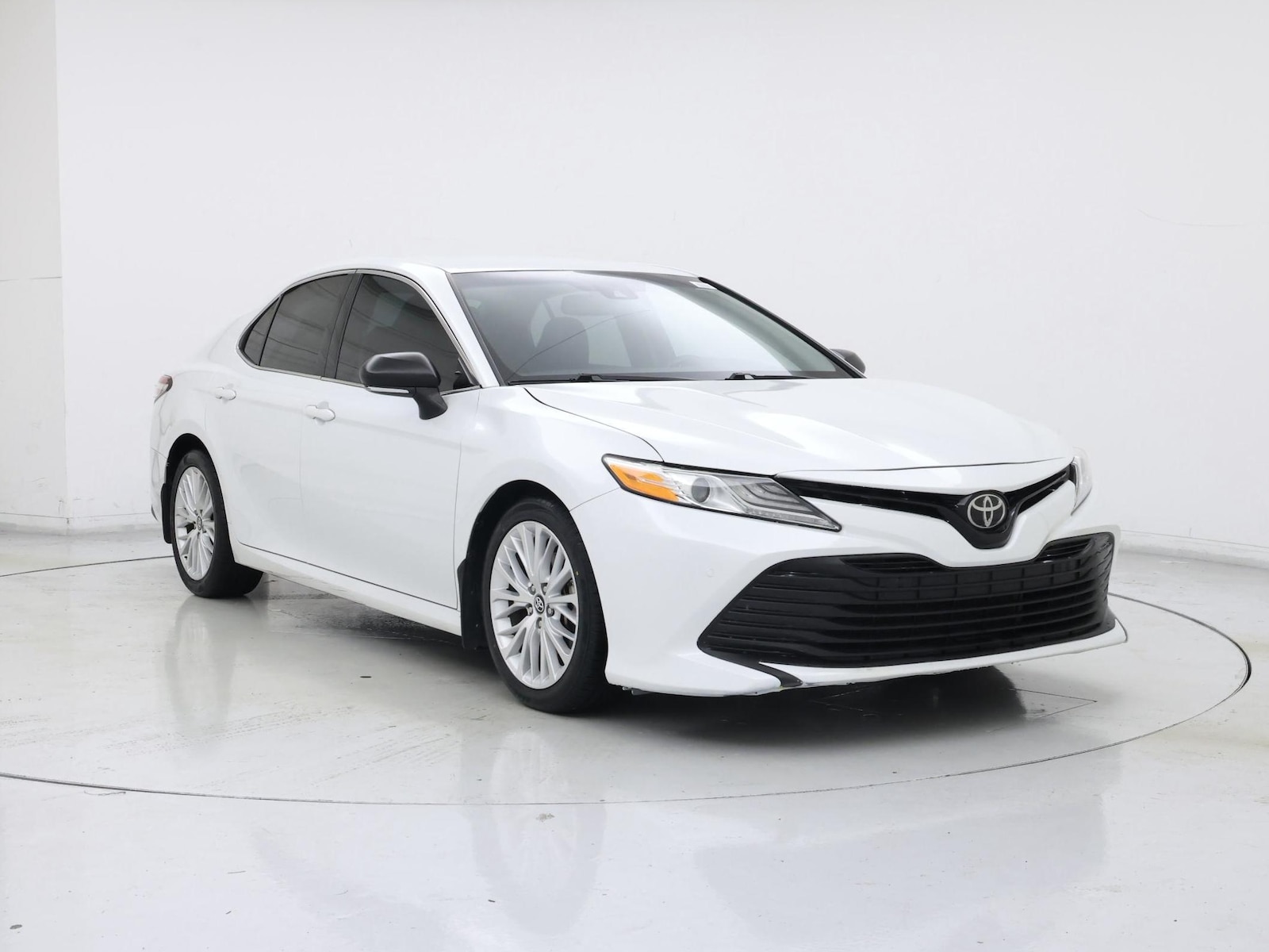 toyota camry 2018 4T1B11HK8JU004188 image toyota camry 2018 4T1B11HK8JU004188 image