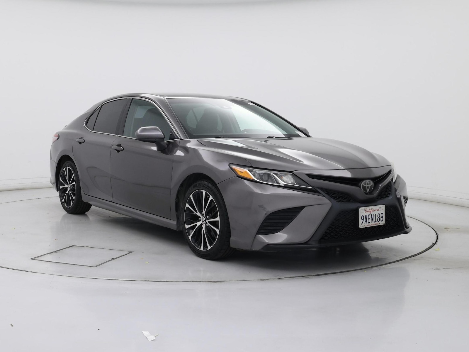 toyota camry 2018 4T1B11HK2JU115819 image toyota camry 2018 4T1B11HK2JU115819 image
