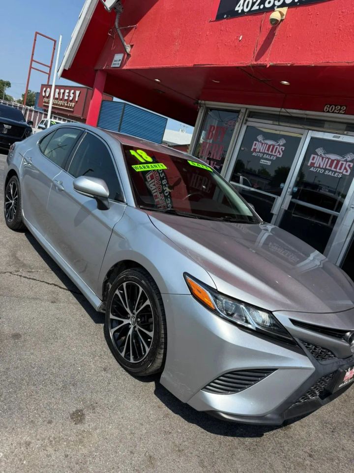 toyota camry 2018 4T1B11HK8JU061328 image toyota camry 2018 4T1B11HK8JU061328 image