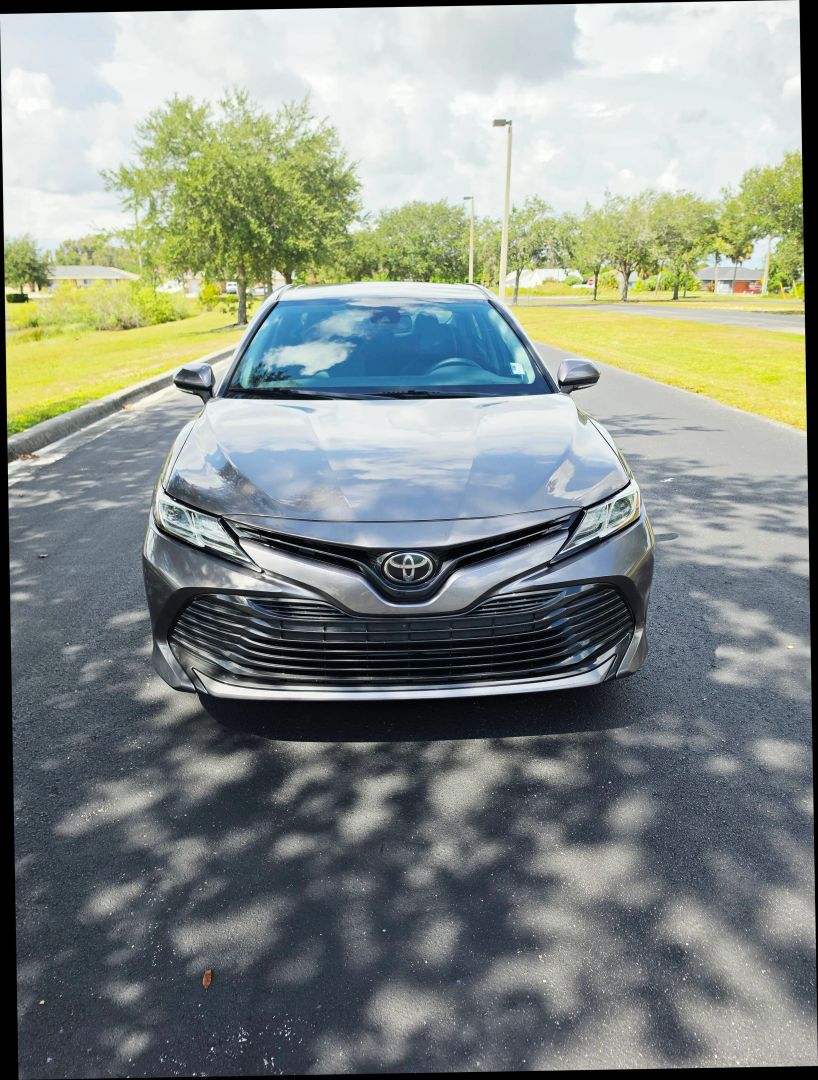 toyota camry 2018 4T1B11HK5JU024219 image toyota camry 2018 4T1B11HK5JU024219 image