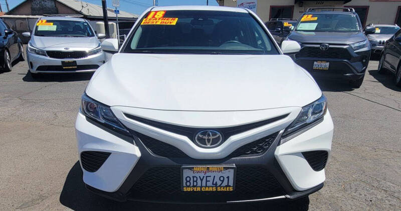 toyota camry 2018 4T1B11HKXJU585130 image toyota camry 2018 4T1B11HKXJU585130 image