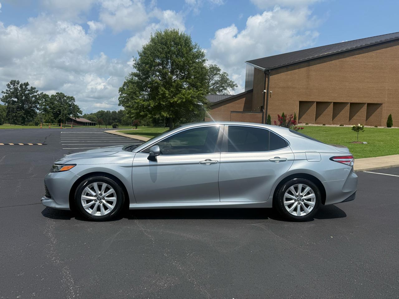 toyota camry 2018 4T1B11HK5JU539432 image toyota camry 2018 4T1B11HK5JU539432 image