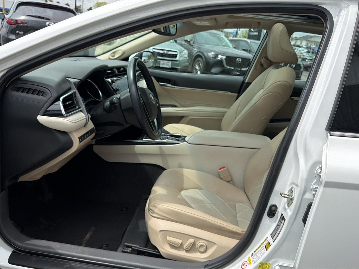 toyota camry 2018 4T1B11HK9JU127448 image toyota camry 2018 4T1B11HK9JU127448 image