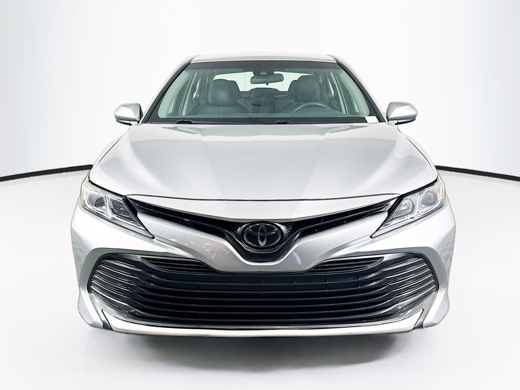 toyota camry 2018 4T1B11HK0JU014519 image toyota camry 2018 4T1B11HK0JU014519 image