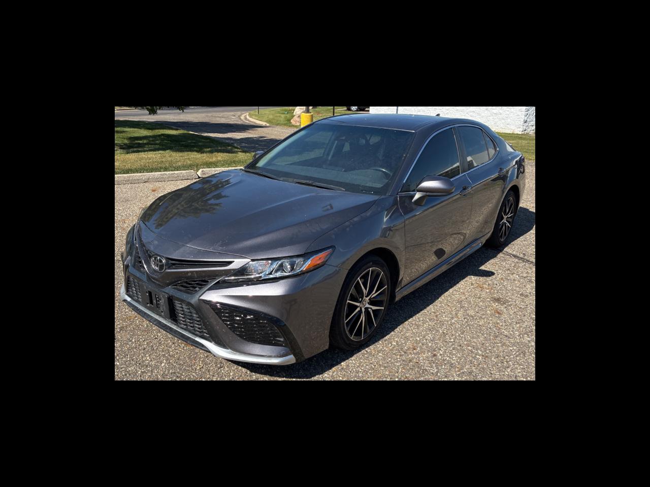 toyota camry 2021 4T1G11AKXMU598240 image toyota camry 2021 4T1G11AKXMU598240 image