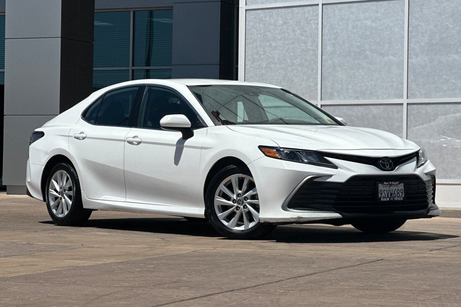 toyota camry 2021 4T1C11AK3MU470565 image toyota camry 2021 4T1C11AK3MU470565 image