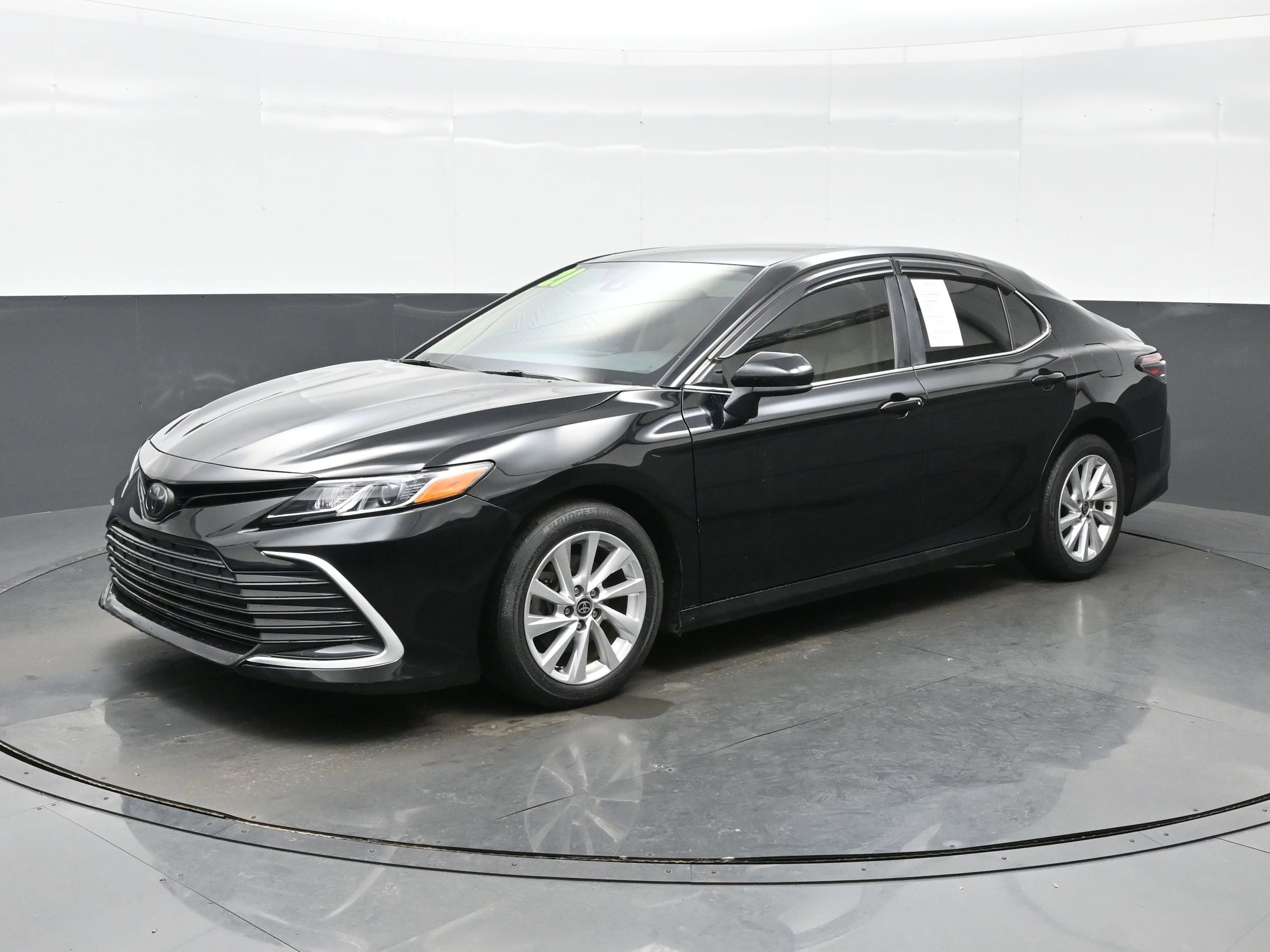 toyota camry 2021 4T1C11AK6MU563015 image toyota camry 2021 4T1C11AK6MU563015 image