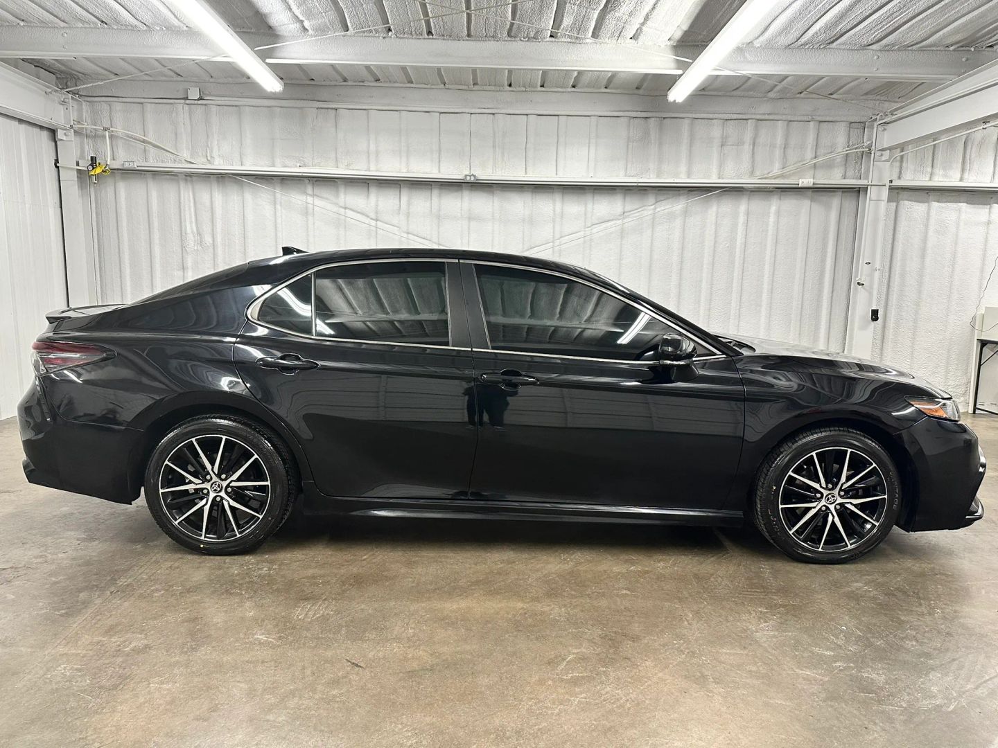 toyota camry 2021 4T1G11AKXMU573628 image toyota camry 2021 4T1G11AKXMU573628 image