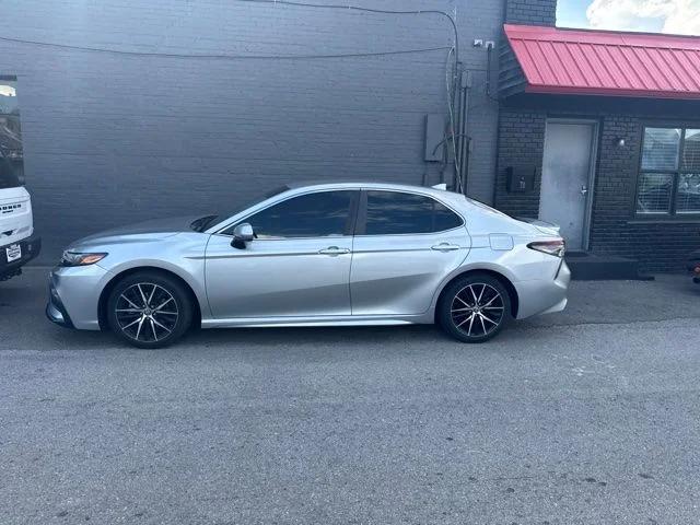toyota camry 2021 4T1G11AK6MU481710 image toyota camry 2021 4T1G11AK6MU481710 image