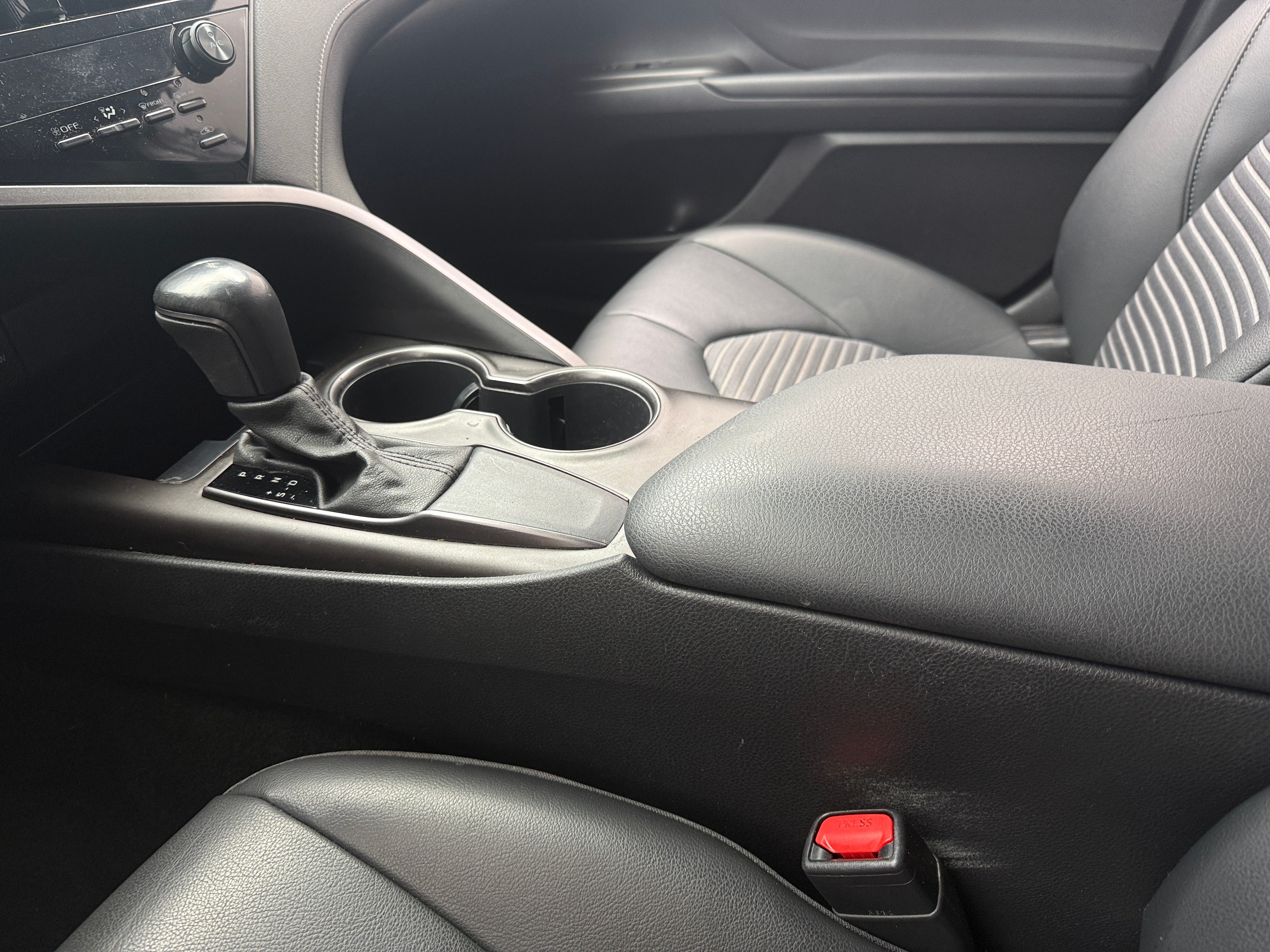 toyota camry 2021 4T1G11AK5MU582186 image toyota camry 2021 4T1G11AK5MU582186 image