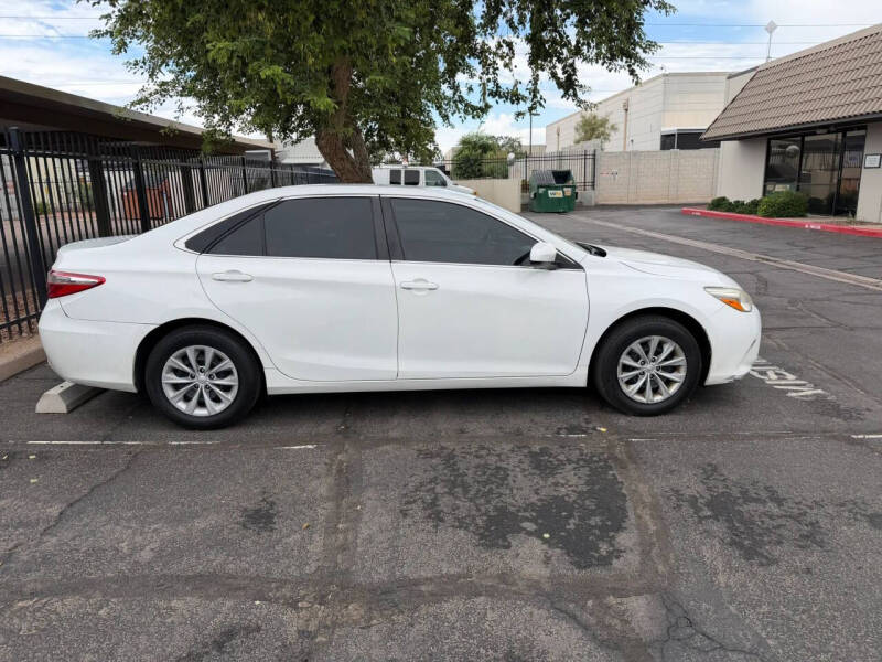 toyota camry 2017 4T1BF1FK6HU641174 image toyota camry 2017 4T1BF1FK6HU641174 image