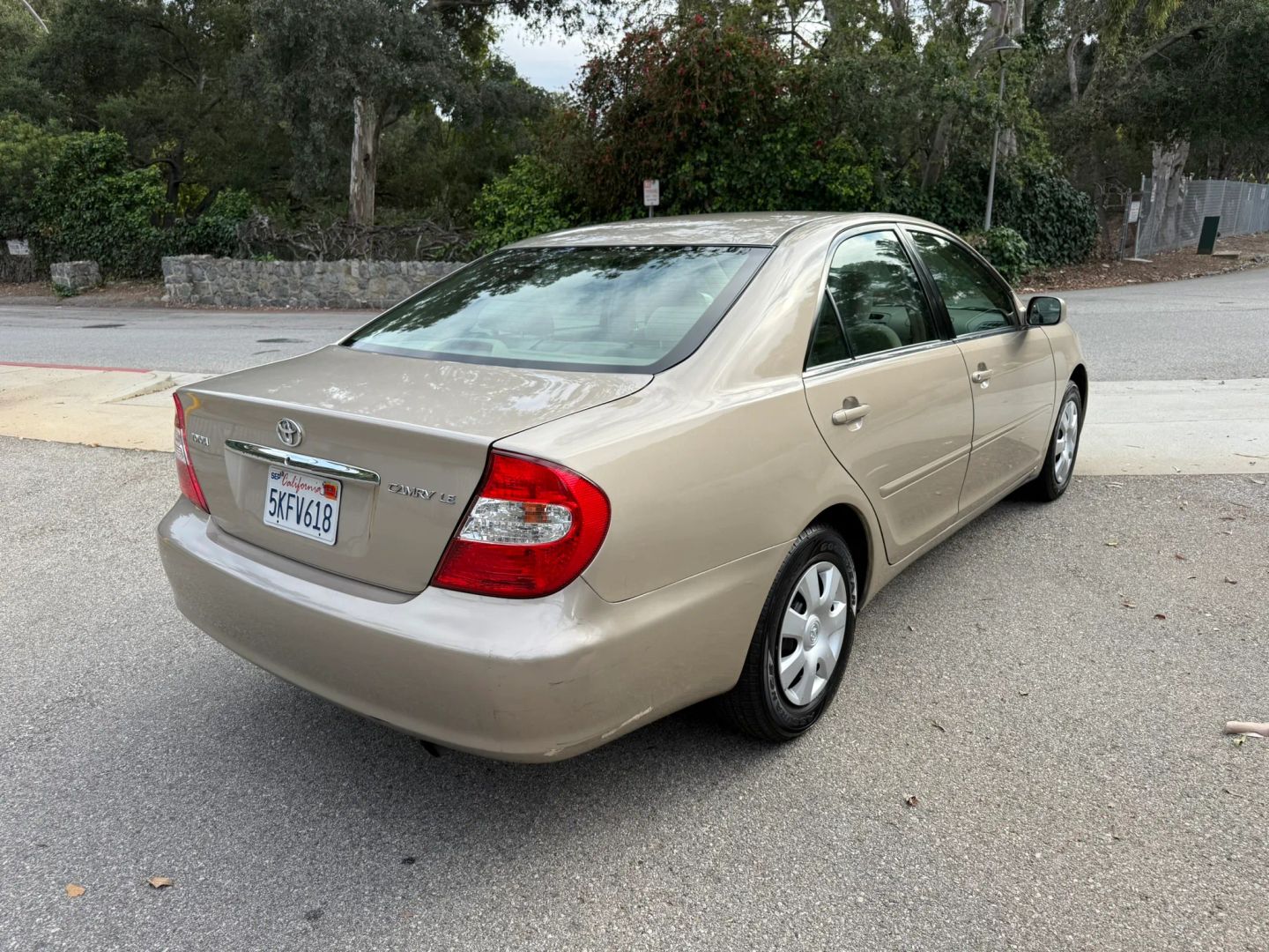 toyota camry 2004 4T1BE32K04U935555 image toyota camry 2004 4T1BE32K04U935555 image