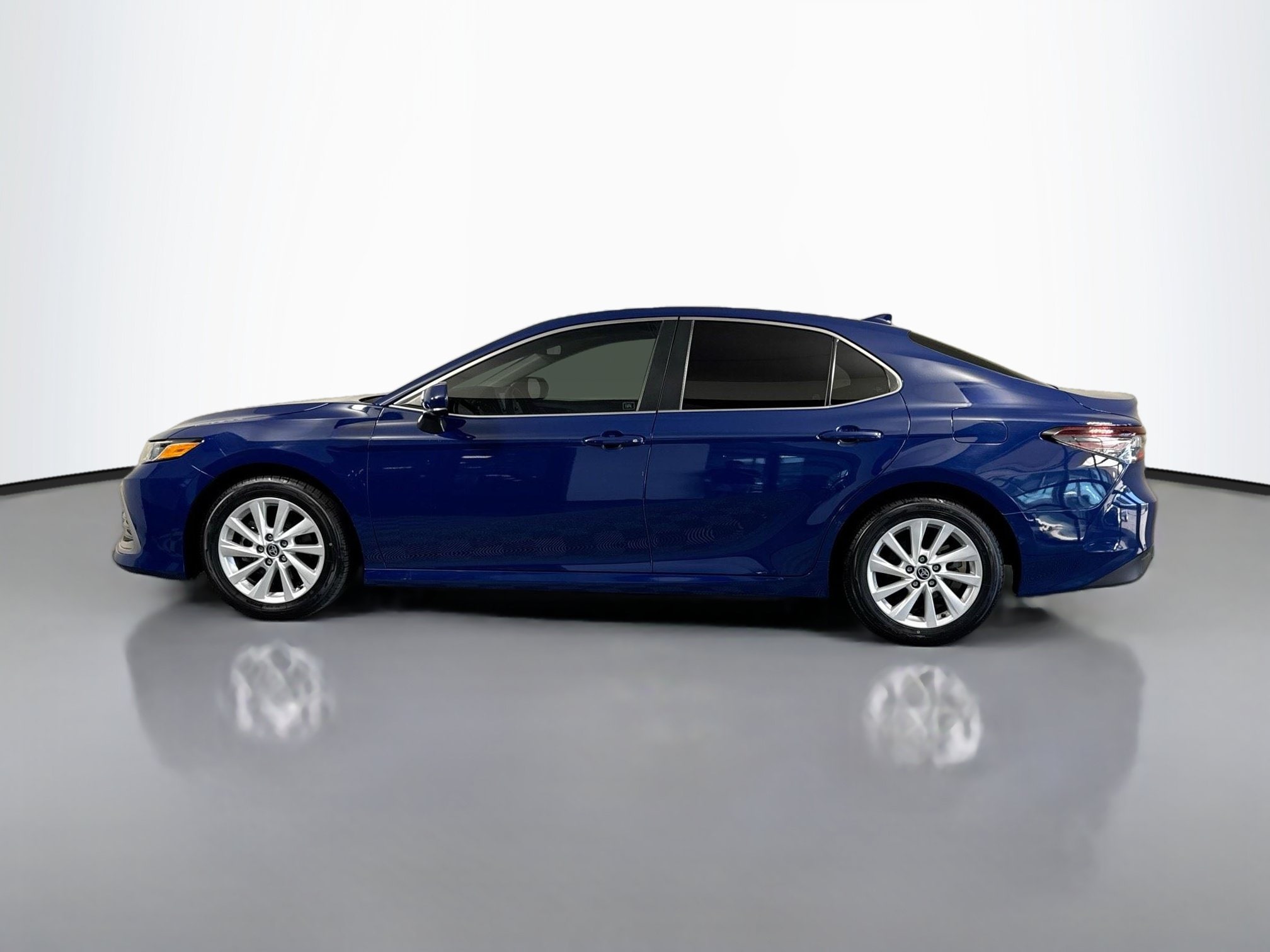 toyota camry 2024 4T1C11AK7RU242544 image toyota camry 2024 4T1C11AK7RU242544 image