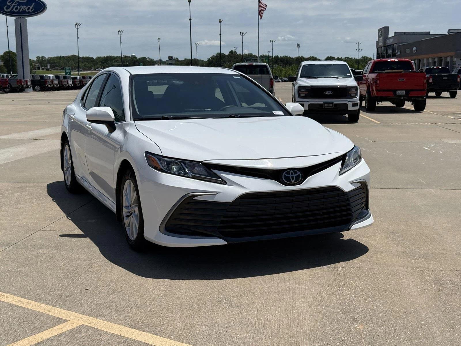 toyota camry 2024 4T1C11AK5RU870067 image toyota camry 2024 4T1C11AK5RU870067 image