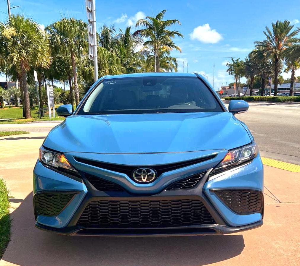 toyota camry 2024 4T1T11AK8RU198215 image