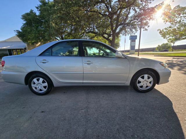toyota camry 2006 4T1BE32K76U702047 image toyota camry 2006 4T1BE32K76U702047 image