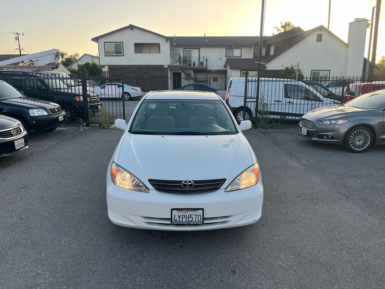 toyota camry 2002 4T1BE30K62U061471 image toyota camry 2002 4T1BE30K62U061471 image