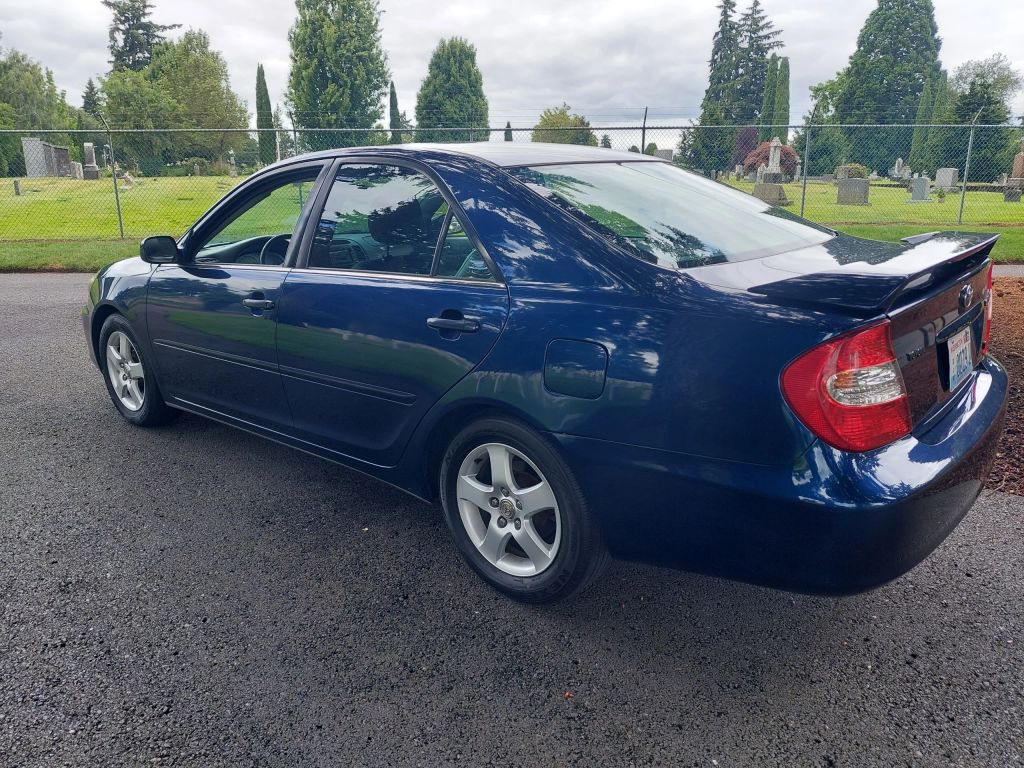 toyota camry 2002 4T1BF30K42U511745 image toyota camry 2002 4T1BF30K42U511745 image