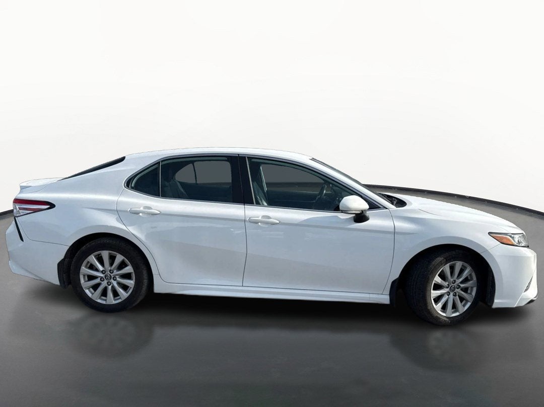 toyota camry 2020 4T1G11AK6LU337010 image toyota camry 2020 4T1G11AK6LU337010 image