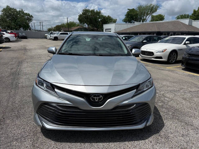 toyota camry 2020 4T1C11AK5LU907206 image toyota camry 2020 4T1C11AK5LU907206 image