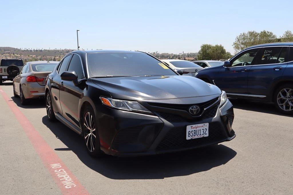 toyota camry 2020 4T1G11AK8LU989661 image toyota camry 2020 4T1G11AK8LU989661 image