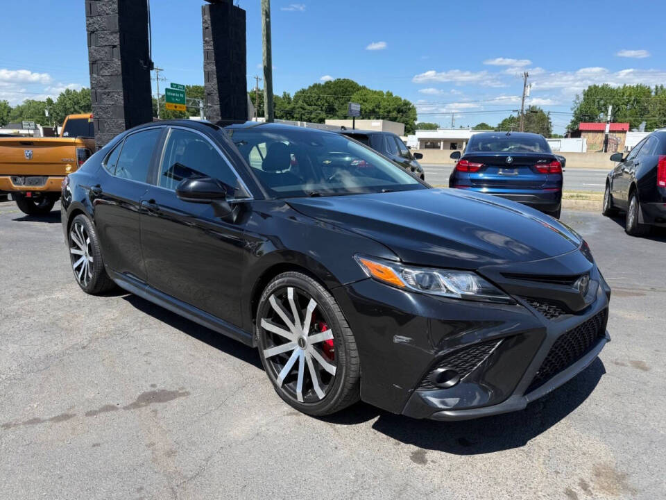 toyota camry 2020 4T1G11AKXLU384749 image toyota camry 2020 4T1G11AKXLU384749 image